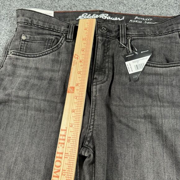 NWT Eddie Bauer Boyfriend Flannel Lined Midrise Straight Jeans Charcoal Size 2 - Picture 11 of 12